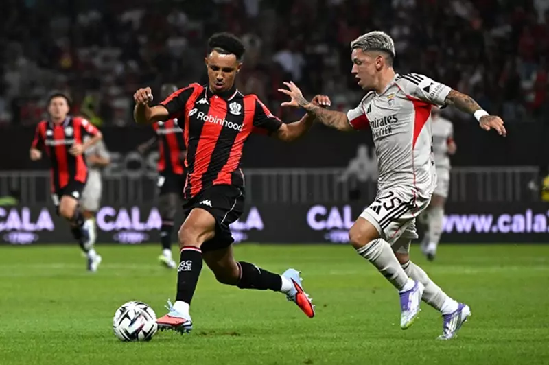 غموض غياب عبد المنعم وتأثيره على مباراة بنفيكا ضد نيس بدوري أبطال أوروبا